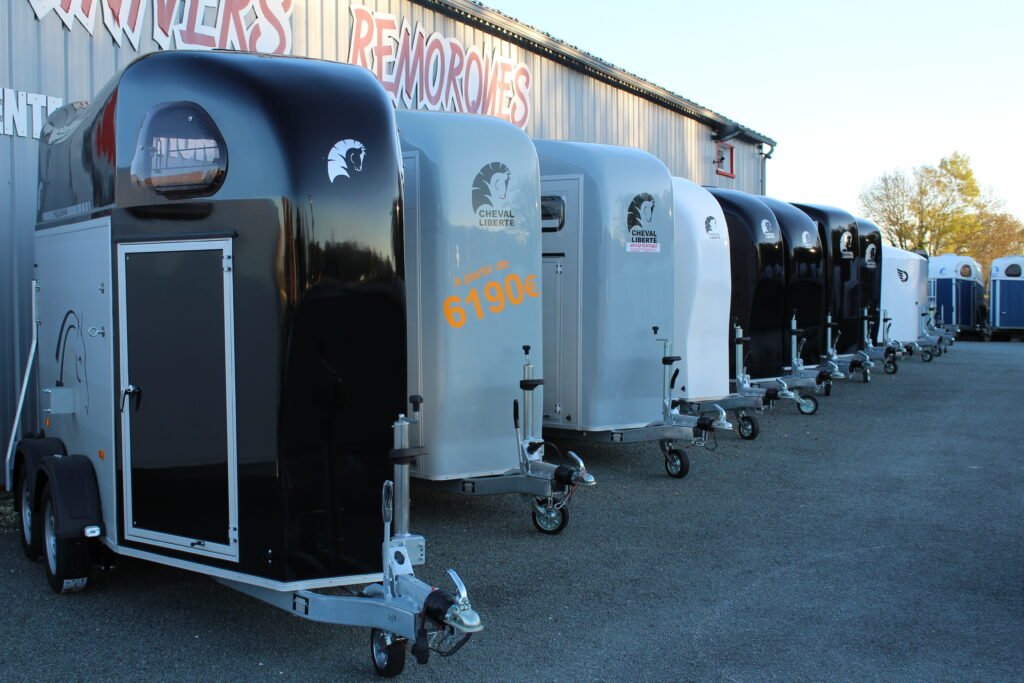 Notre entreprise Univers Equestre Boutique, pièces détachées pour van chevaux